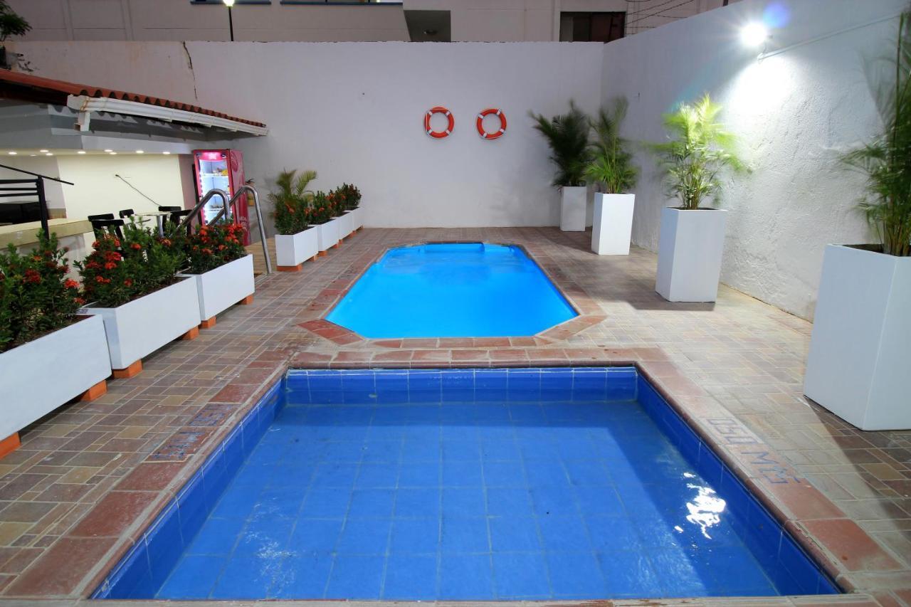 Hotel Rodadero Inn By Geh Suites サンタ・マルタ エクステリア 写真